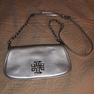 Tory Burch crossbody clutch purse